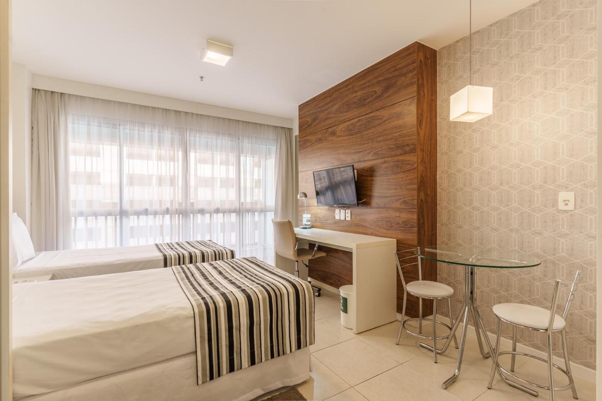Fusion Hplus Express + Brasília Phòng bức ảnh